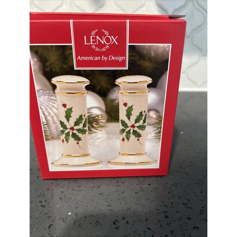 Lenox Christmas Holiday Salt and Pepper Shakers 2 Piece 4”  New in Box